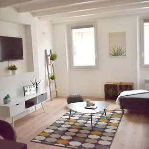 Superbe T2 Vieux Port Appartement Marseille